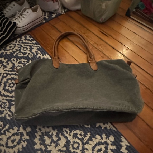 Billabong “Welcome to Paradise” Weekender Bag – Canvas + Faux Leather - Picture 2 of 9